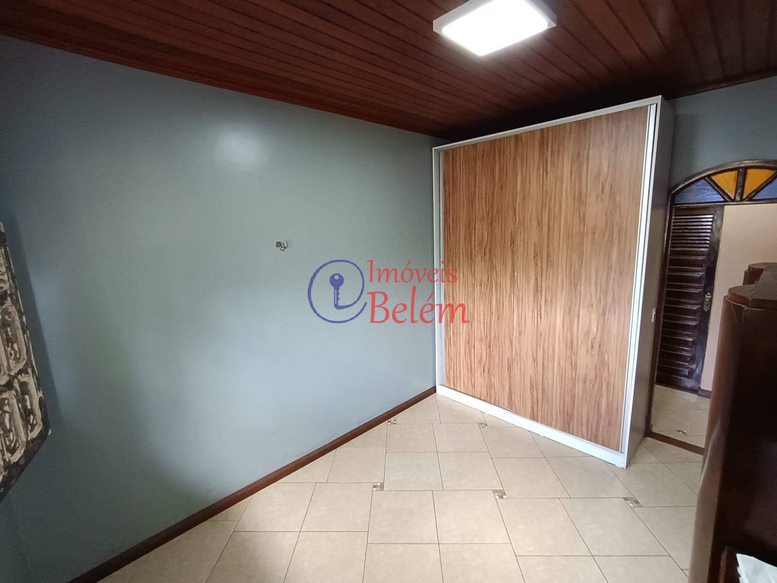 Casa à venda com 5 quartos, 300m² - Foto 13