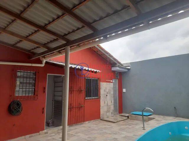 Casa à venda com 3 quartos - Foto 2