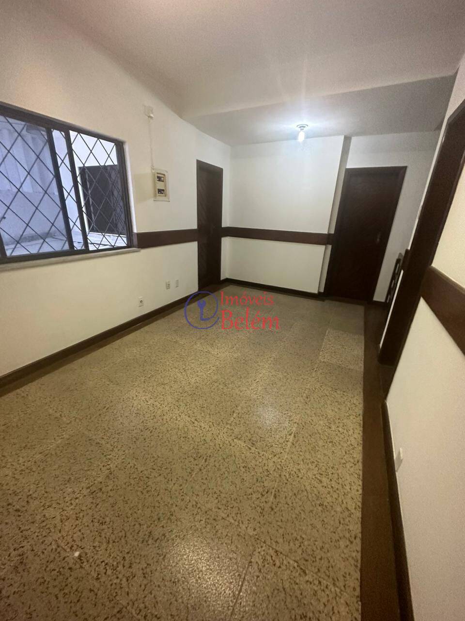 Casa para alugar com 4 quartos, 350m² - Foto 27