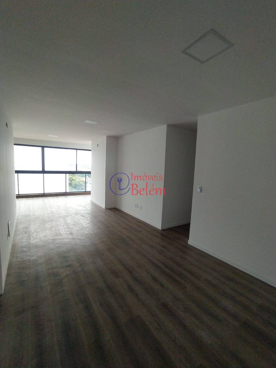 Apartamento para alugar com 3 quartos, 123m² - Foto 2