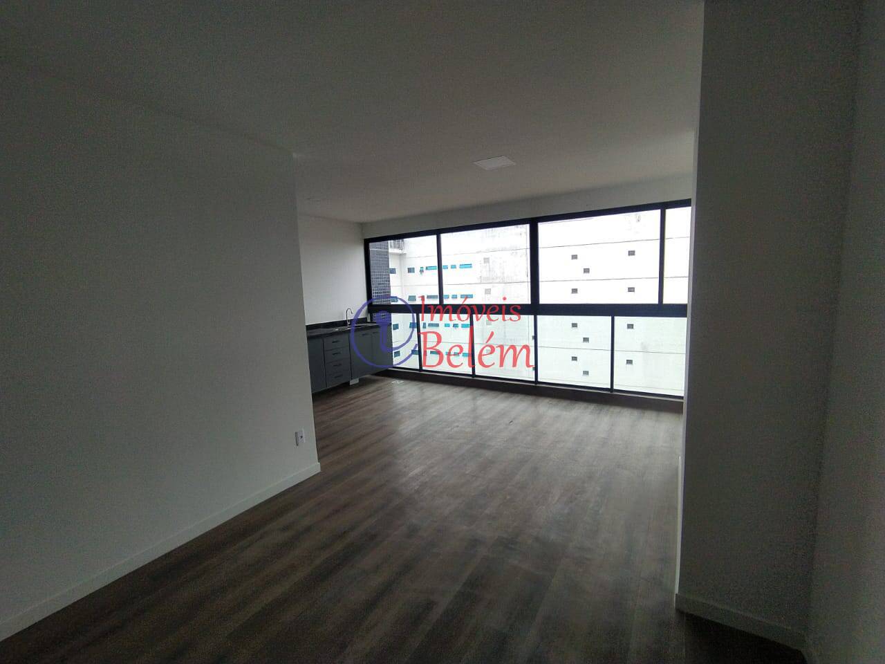 Apartamento para alugar com 3 quartos, 123m² - Foto 11