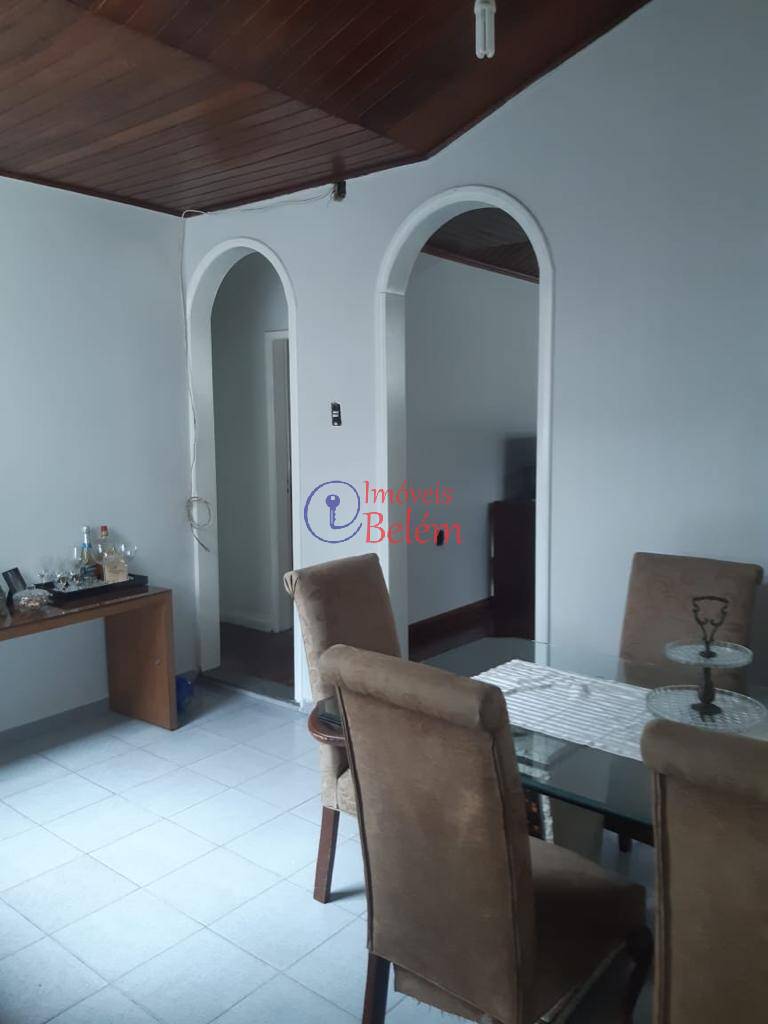 Casa à venda com 3 quartos, 230m² - Foto 11