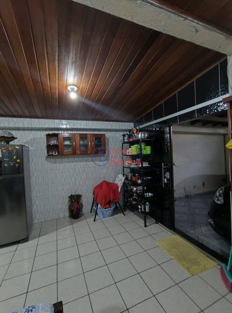 Casa à venda e aluguel com 3 quartos, 250m² - Foto 44